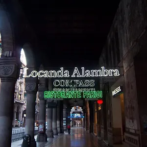 Alambra 2*, Genoa Italy